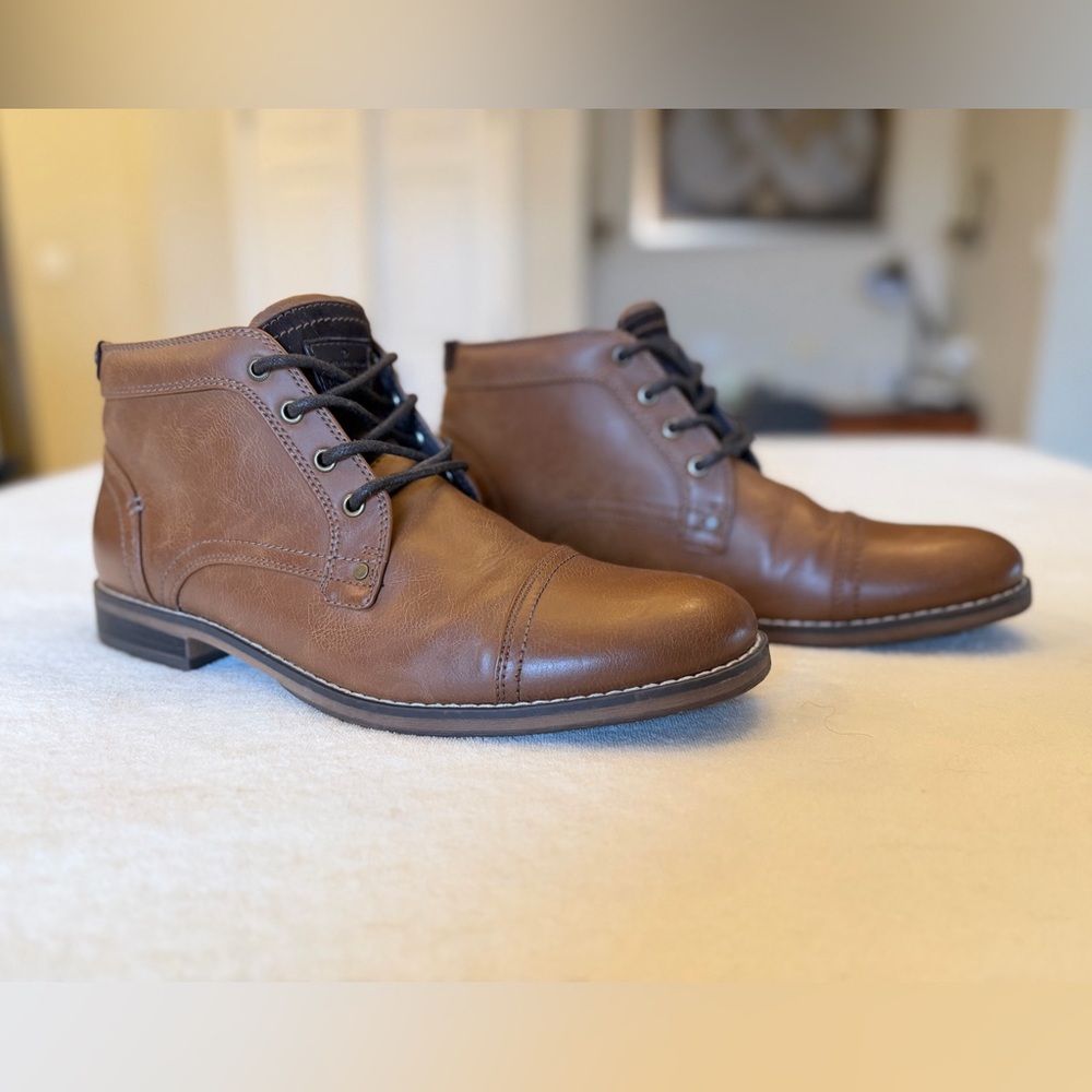 H&M Tan Chukka Boots for Men